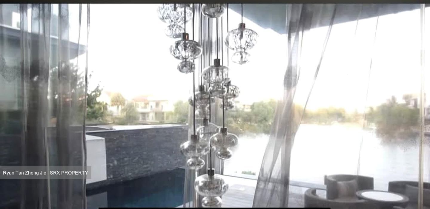 Ocean Drive (D4), Detached #600559661